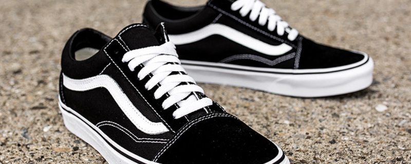 vans后標掉漆正常么 vans后標掉漆正常么