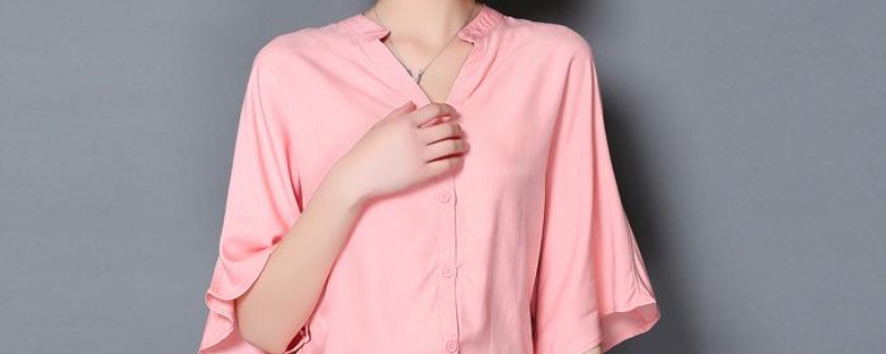 什么材質的衣服不容易起皺 什么材質的衣服不容易起皺